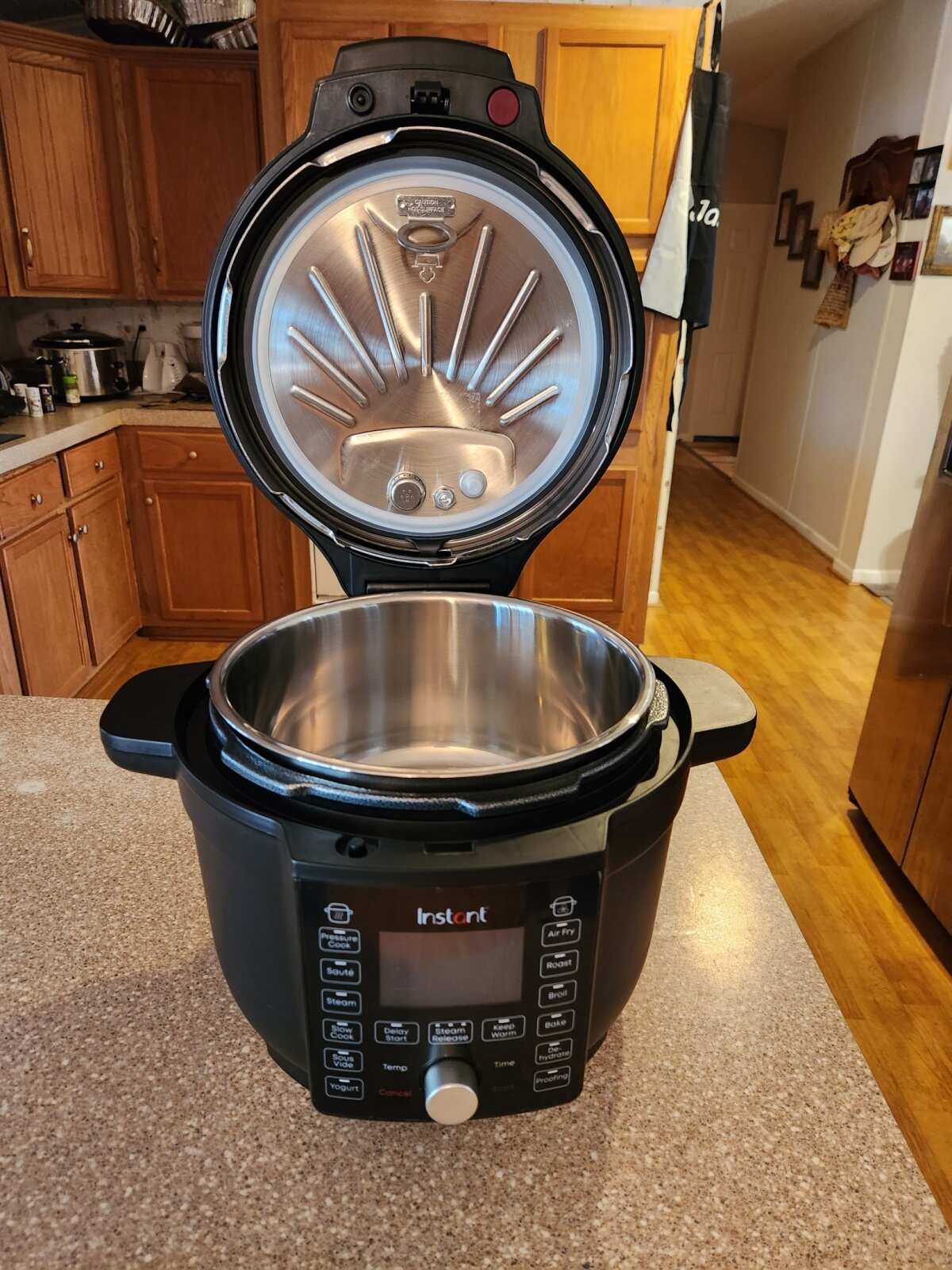 Instant Pot with open lid
