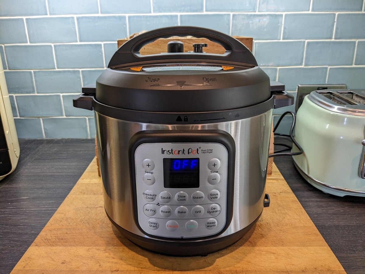 instant pot on kitchen counter