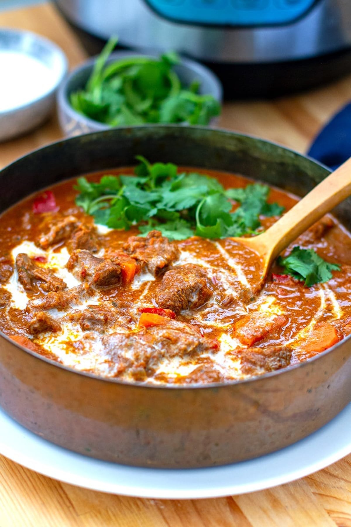 Lamb Curry With Tomato & Coconut