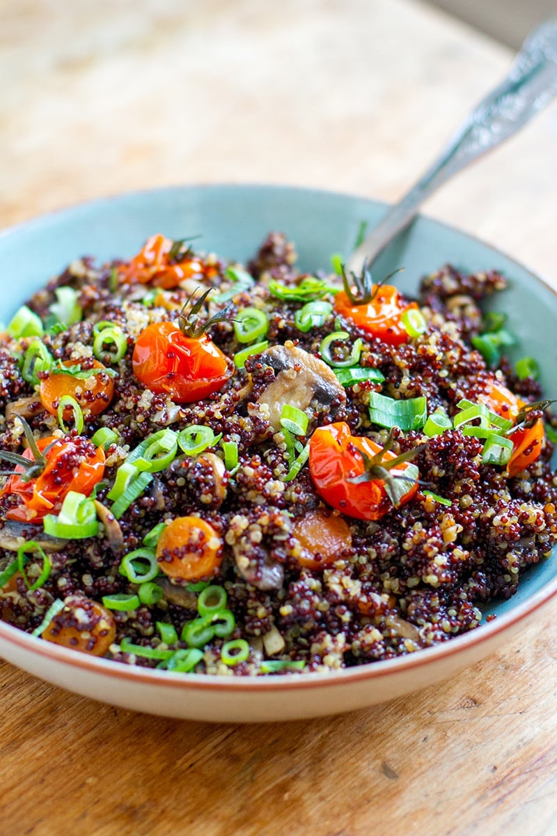Quinoa In Instant Pot With Garlic Mushrooms & Cheery Tomatoes In I