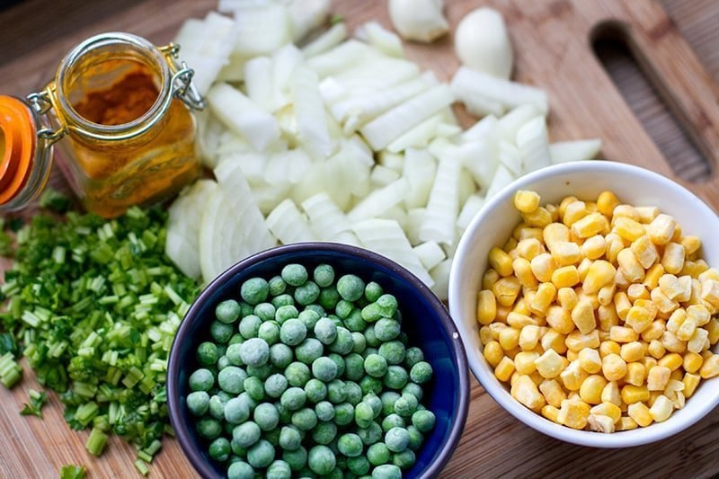 Yellow rice ingredients