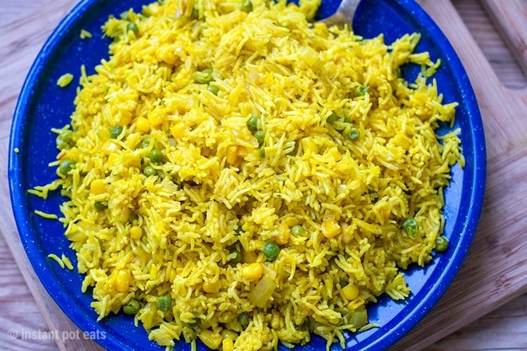 Instant Pot Yellow Rice With Peas & Corn