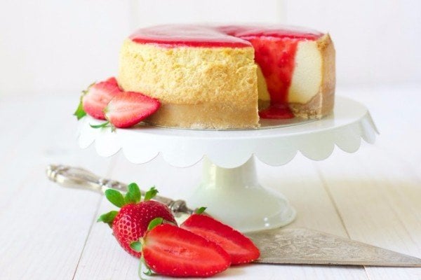 Strawberry Instant Pot Cheesecake 