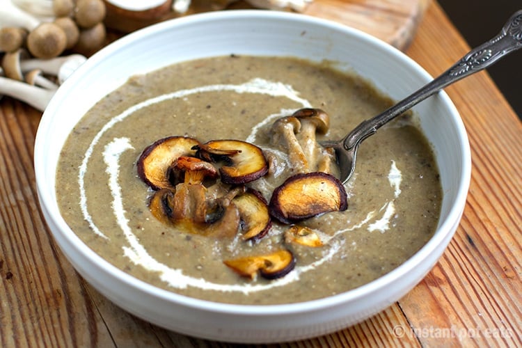 Instant Pot Mushroom Soup