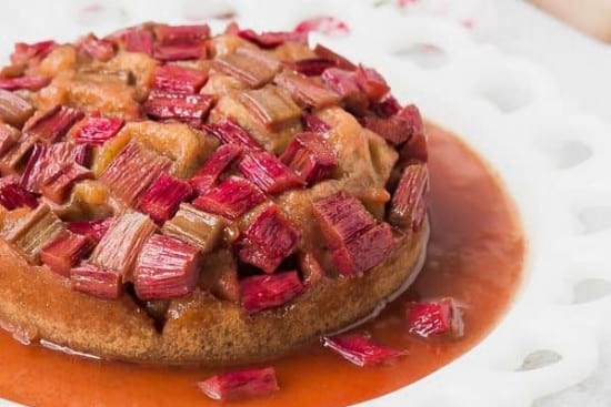 Cake With Rhubarb