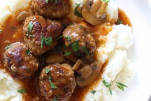 Best Recipes For Meatballs In The Instant Pot (Meat, Poultry, Veggie)