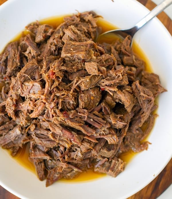 instant-pot-shredded-beef-feature