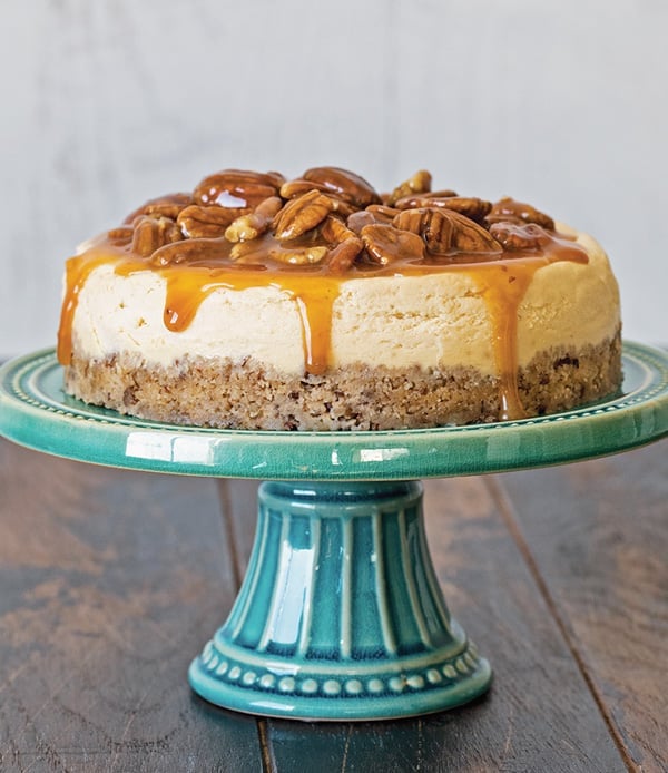 instant pot cheesecake caramel pecans