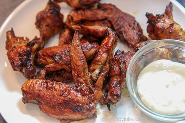 Low-carb Instant Pot Chicken Wings 
