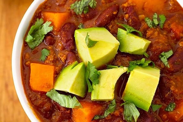 https://instantpoteats.com/wp-content/uploads/2019/02/instant-pot-mini-sweet-potato-chili.jpg