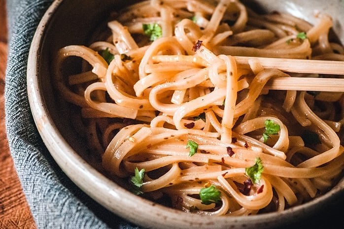 INSTANT POT NOODLES WITH MAPLE, GINGER & CHILI DRESSING