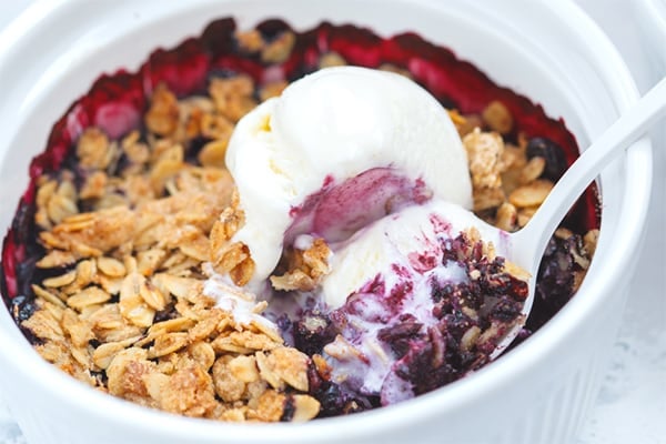 Instant Pot Berry Cobbler (using frozen berries) 