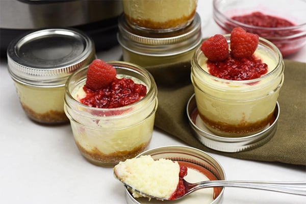 Mini Cheesecake Mason Jar