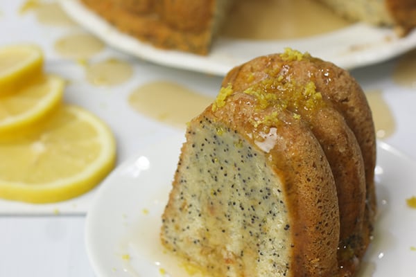 Instant Pot Lemon Poppy Seed Bundt Cake