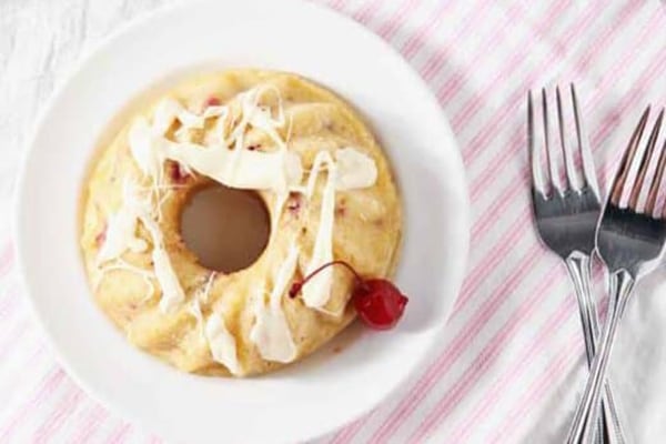 Mini White Chocolate-Cherry Bundt Cakes (Instant Pot Cake)