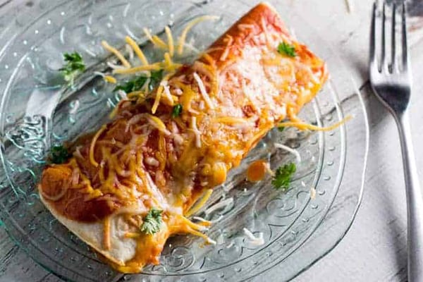 INSTANT POT CHICKEN ENCHILADAS