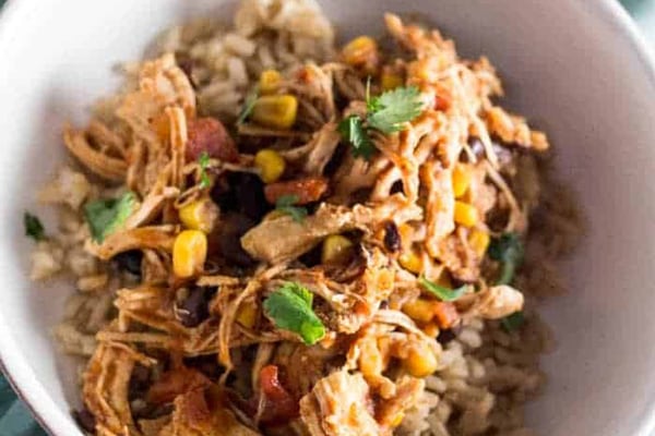 INSTANT POT SALSA CHICKEN