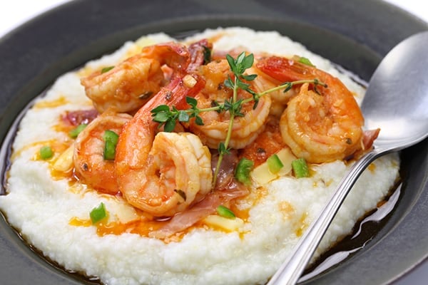 INSTANT POT CAJUN SHRIMP AND GRITS