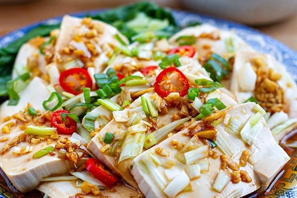 STEAMED TOFU & BOK CHOY WITH GINGER GARLIC SAUCE 