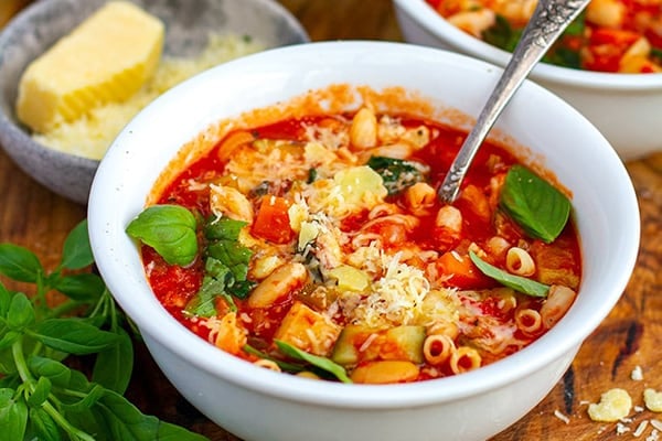 INSTANT POT MINESTRONE