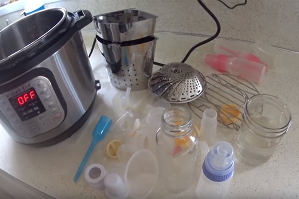 Sterilize baby bottles in instant 2024 pot