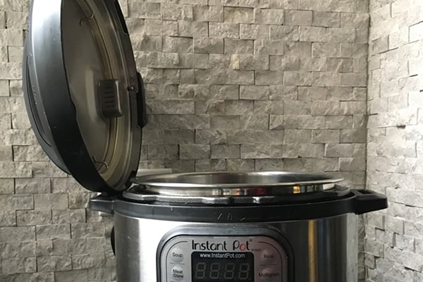 instant pot lid holder