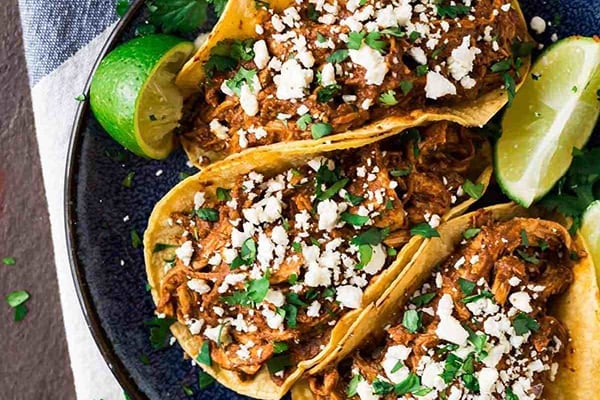 instant pot chicken mole tacos