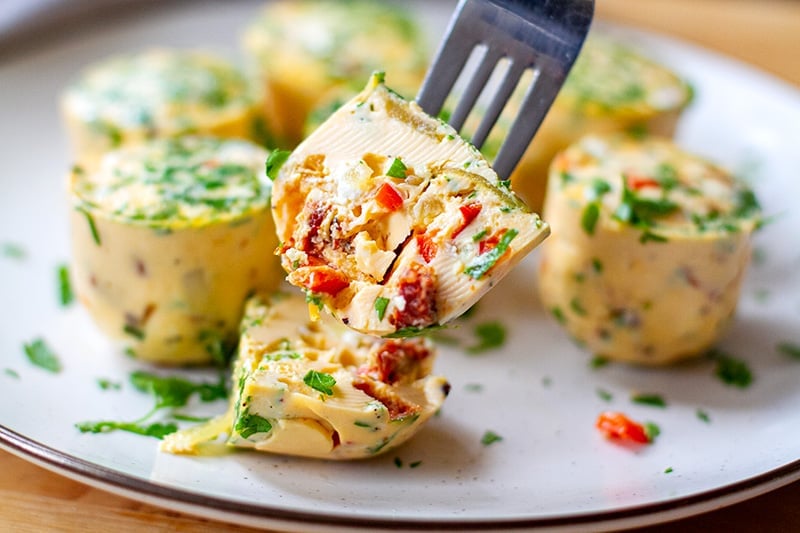 Mediterranean Egg Bites In Instant Pot With Herbs & Feta (VIDEO)