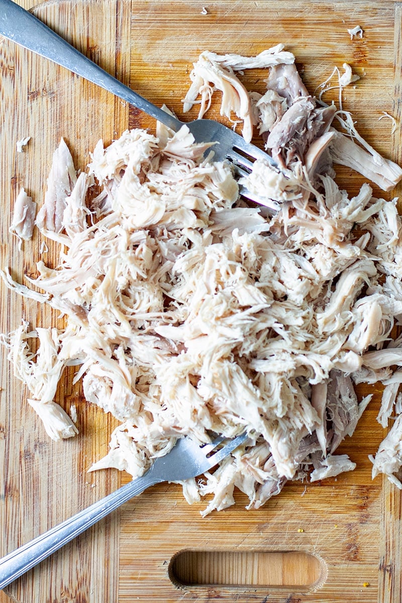 Shredded chicken for avgolemono soup