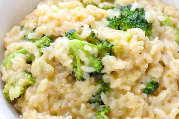 Instant Pot Cheesy Broccoli and Rice