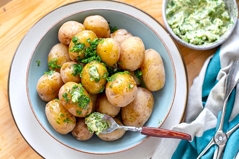 Salt potatoes with herbed butter