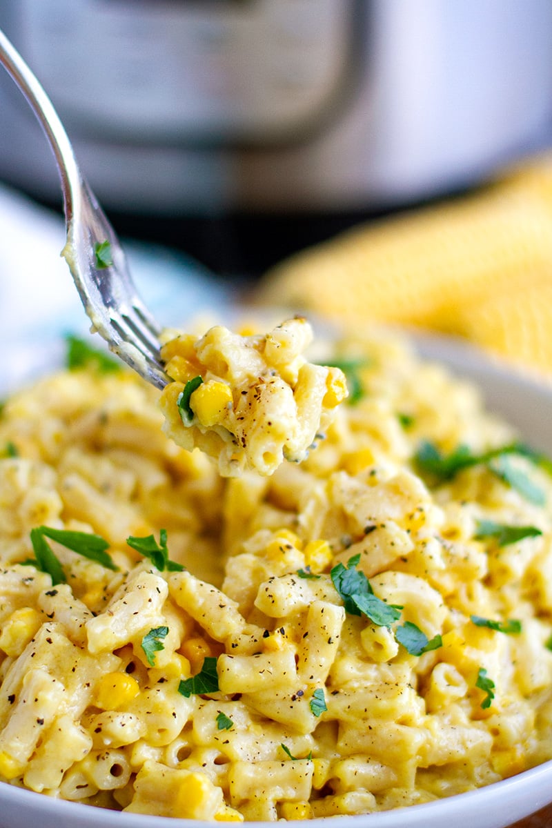 Instant Pot Macaroni & Cheese With Corn