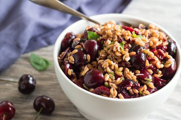 Pressure Cooker Farro and Cherry Salad