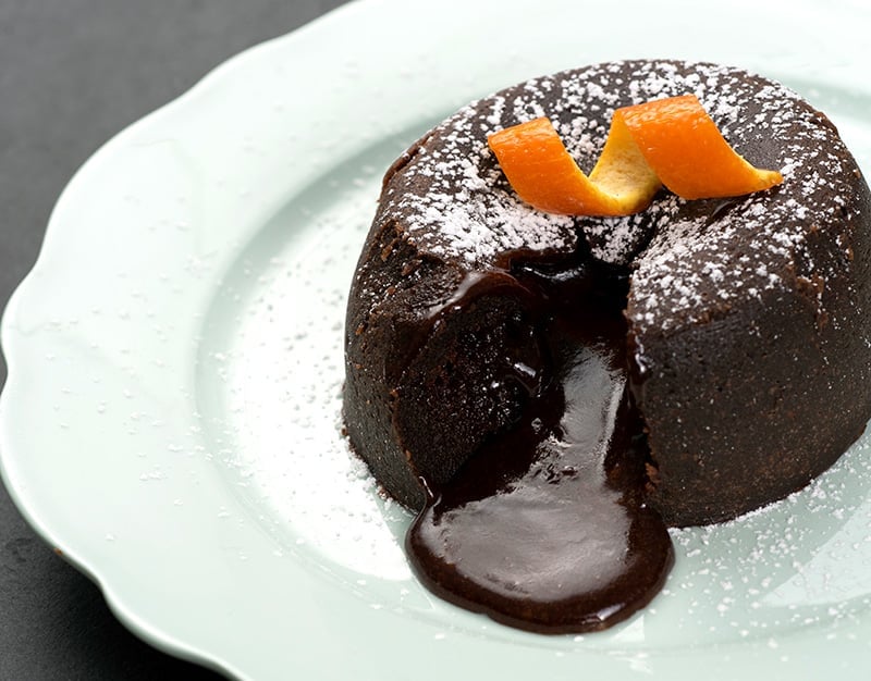 Molten chocolate lava cakes in the Instant Pot