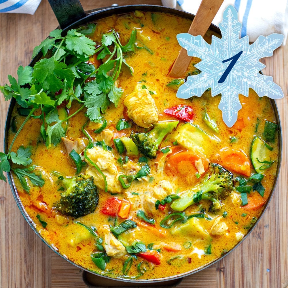 INSTANT POT THAI CHICKEN CURRY