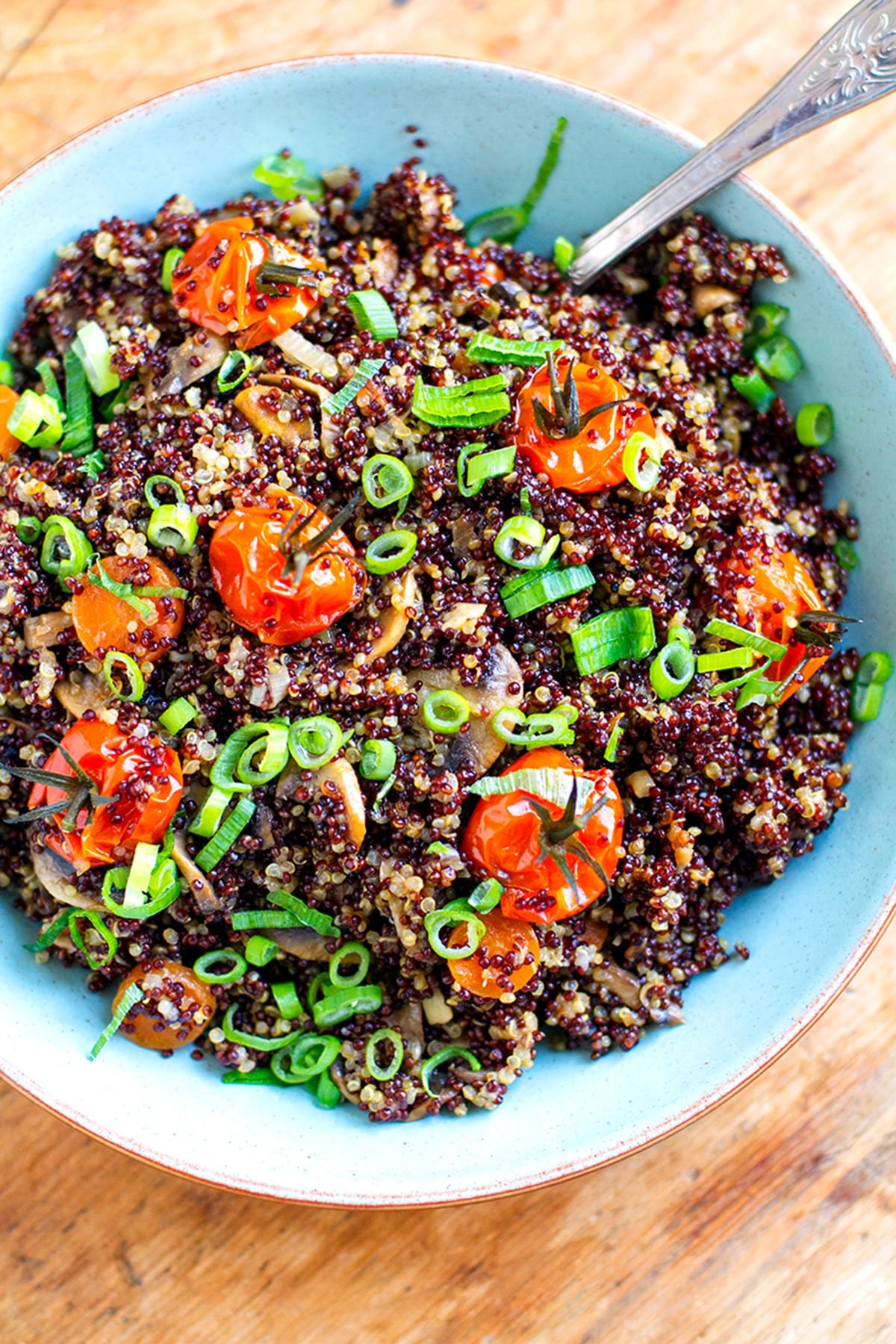 Instant Pot garlic mushroom quinoa with cherry tomatoes