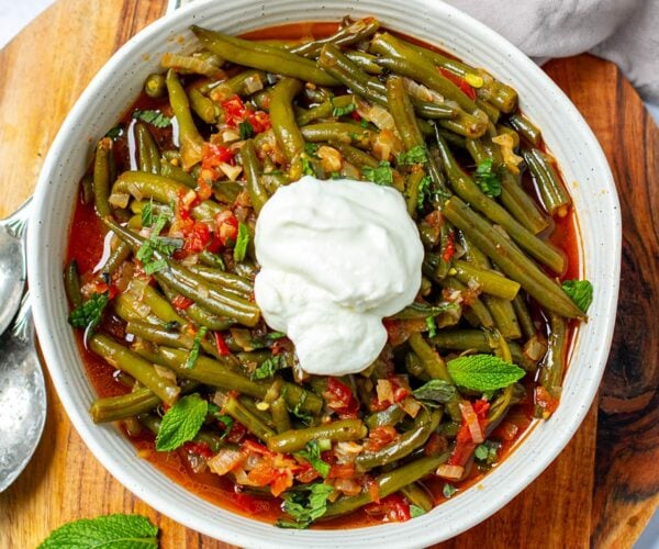 Instant Pot Braised Green Beans Turkish-Style