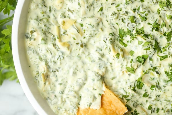 INSTANT POT SPINACH AND ARTICHOKE DIP