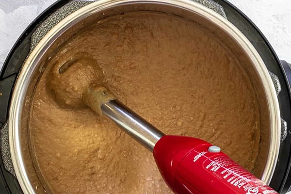 INSTANT POT® REFRIED BEANS