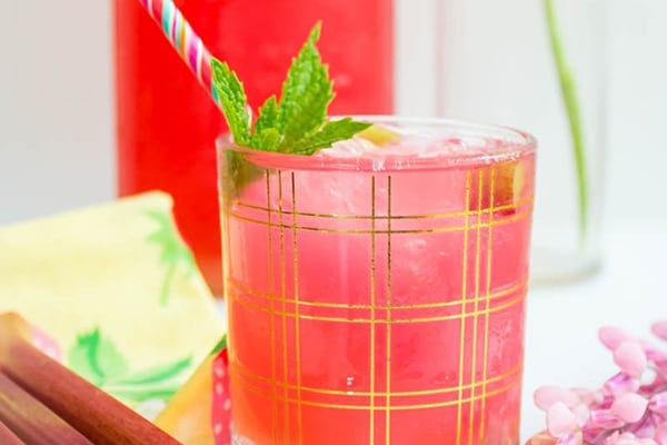 2-Ingredient Keto Instant Pot Rhubarb Juice (1-minute cook time!)