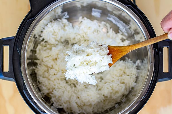 HOW TO COOK RICE IN INSTANT POT