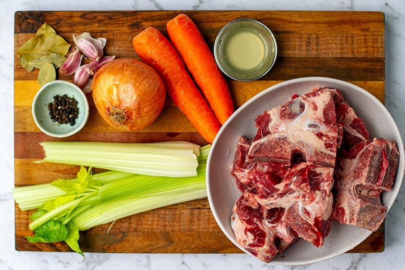 Beef bone broth ingredients