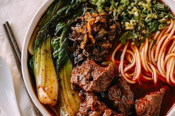TAIWANESE BEEF NOODLE SOUP