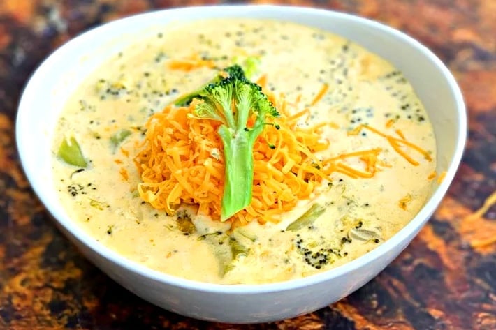 Keto broccoli cheddar soup instant pot