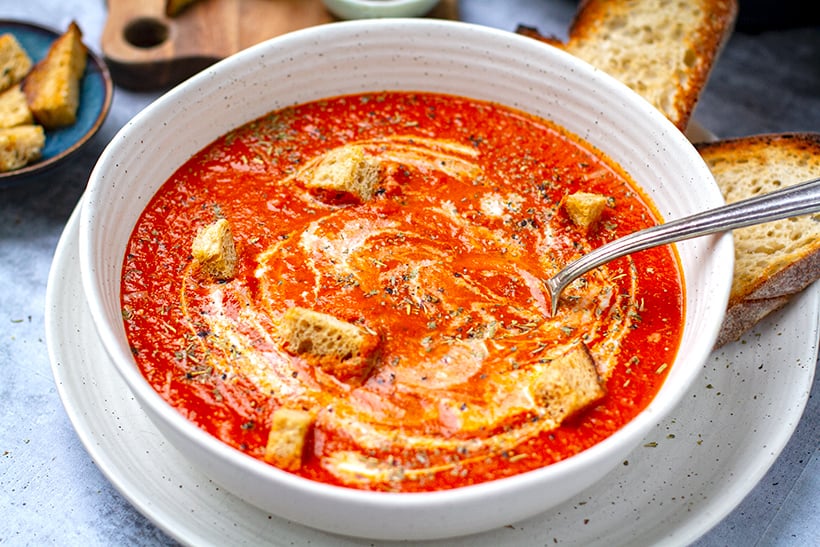 https://instantpoteats.com/wp-content/uploads/2022/01/panera-bread-tomato-soup-inspired-recipe-instant-pot-5.jpg