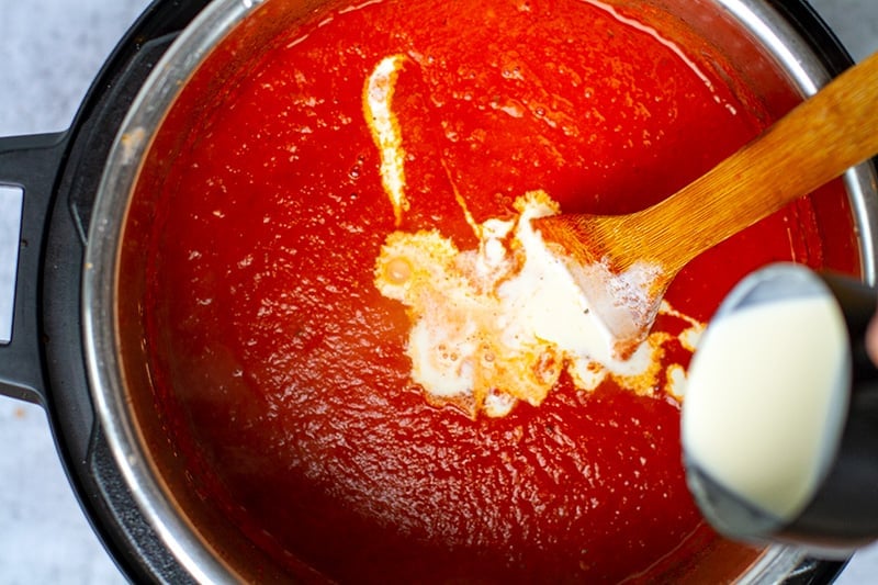 How to make Instant Pot tomato soup - last step