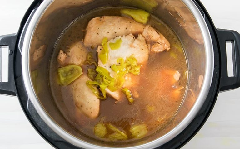 Easy Instant Pot Mississippi Chicken