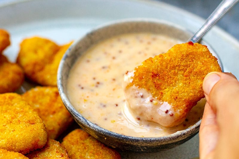 Chicken nuggets honey mustard sauce dipping