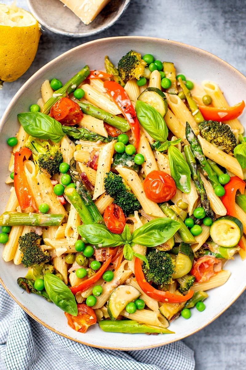 One Pot Pasta Primavera Recipe - The Recipe Rebel [VIDEO]