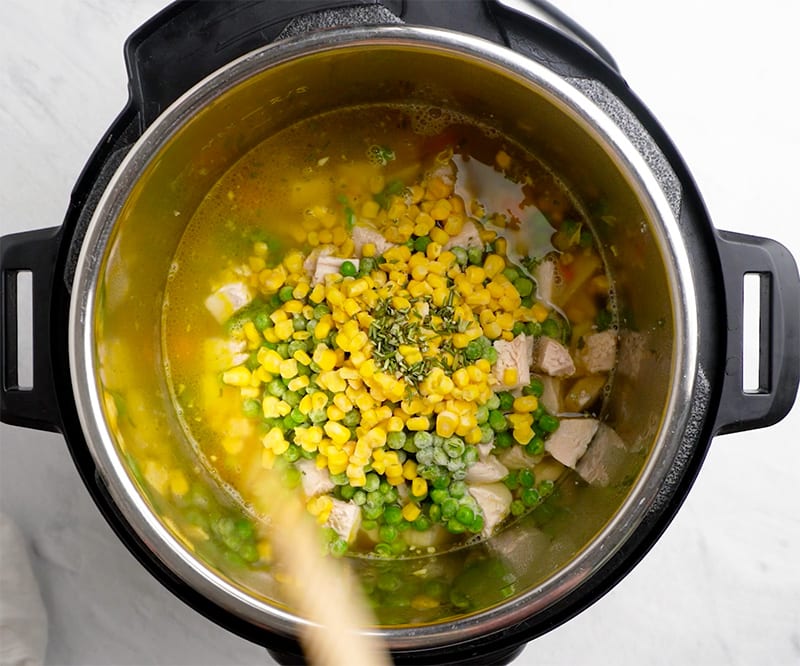 Corn and peas in the Instant Pot